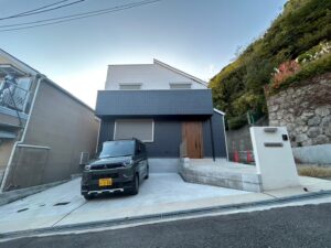 神戸市灘区箕岡通2丁目　3700万円