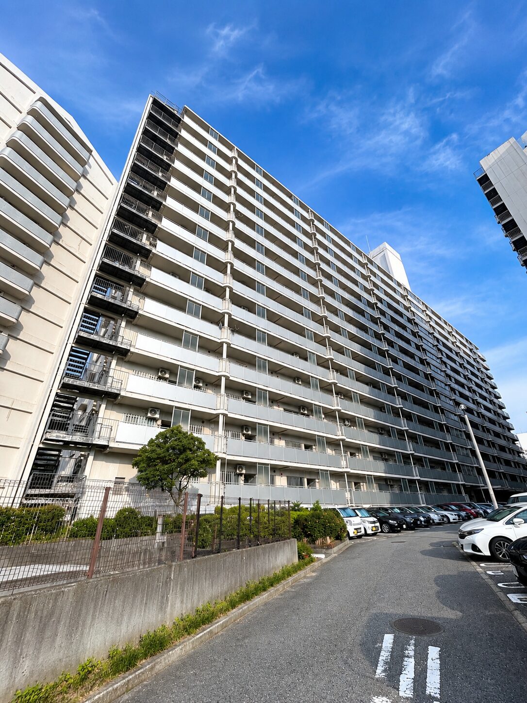 ポートアイランド住宅45号棟6階 2,480万円